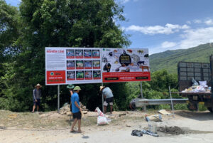 USING LARGE BILLBOARDS TO RAISE PEOPLE’S AWARENESS ABOUT OF LAW ENFORCEMENT IN THE BUFFER ZONE OF PU MAT NATIONAL PARK