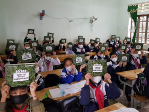 Hơn 5.000 quyển sổ tay “Cùng em bảo vệ rừng Pù Mát” đã chuyển tới hơn 20 trường vùng đệm VQG Pù Mát