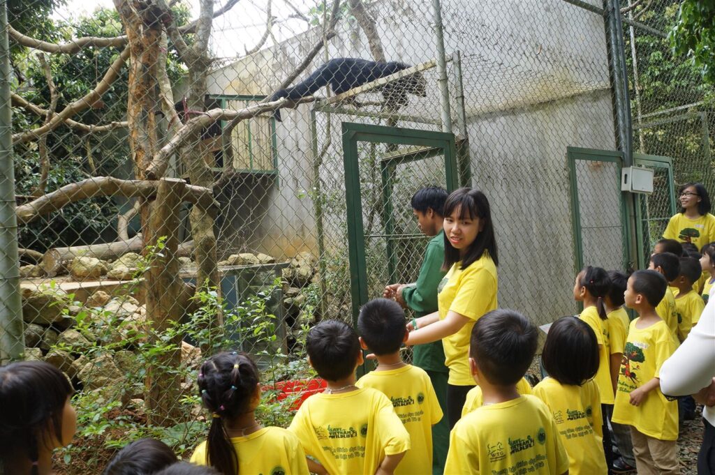 Visiting Wild Animals At The Long-Term Enclosures / Thăm Động Vật Trong Khu Chăm Sóc Dài Hạn Tại Trung Tâm