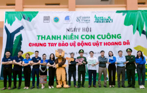Read more about the article Ngày hội: Thanh niên Con Cuông chung tay bảo vệ động vật hoang dã